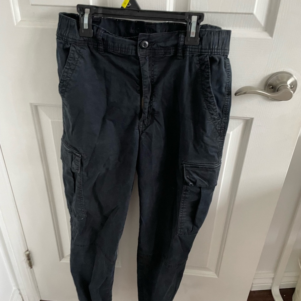 Black Cargos